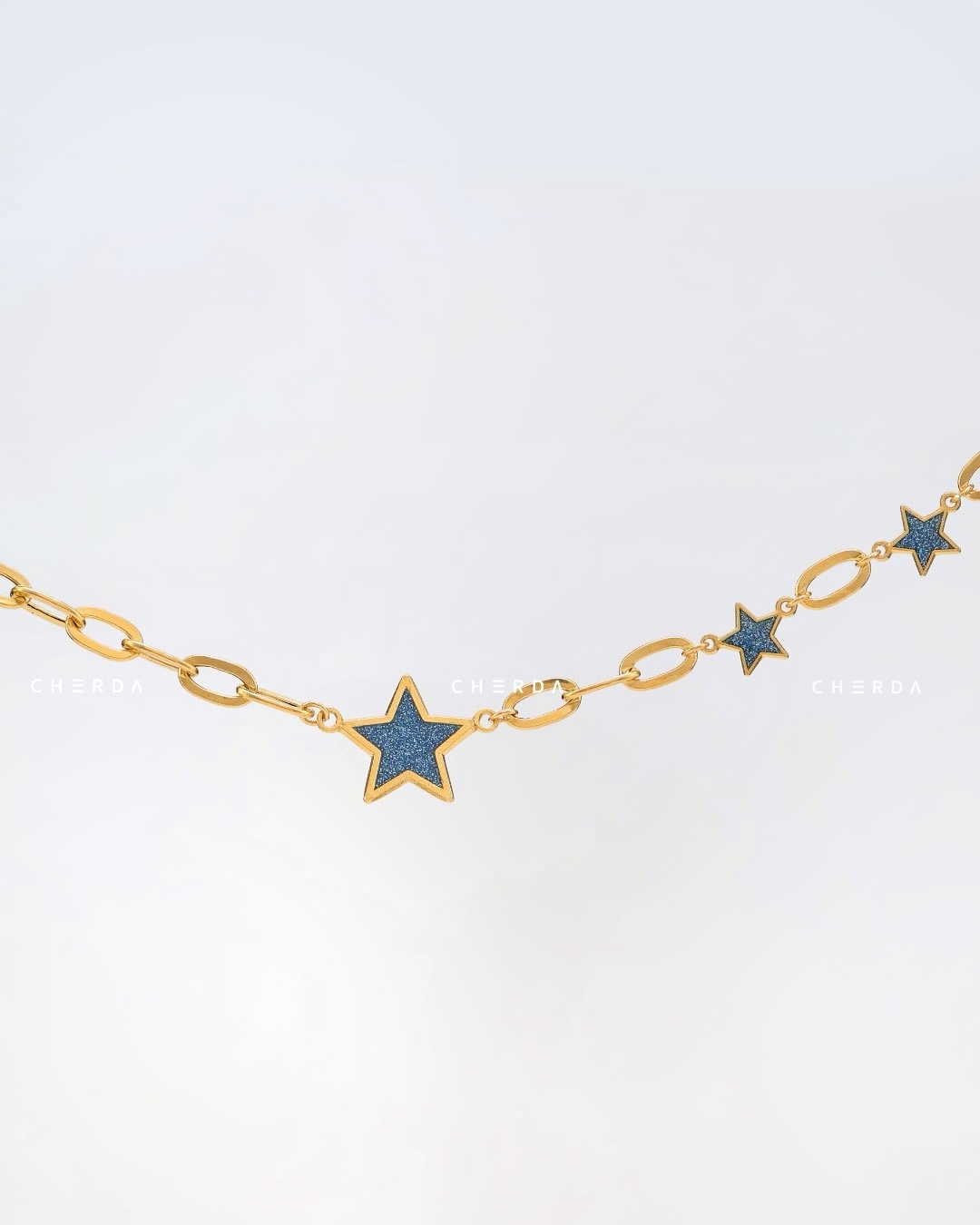 SUPERSTAR NECKLACE